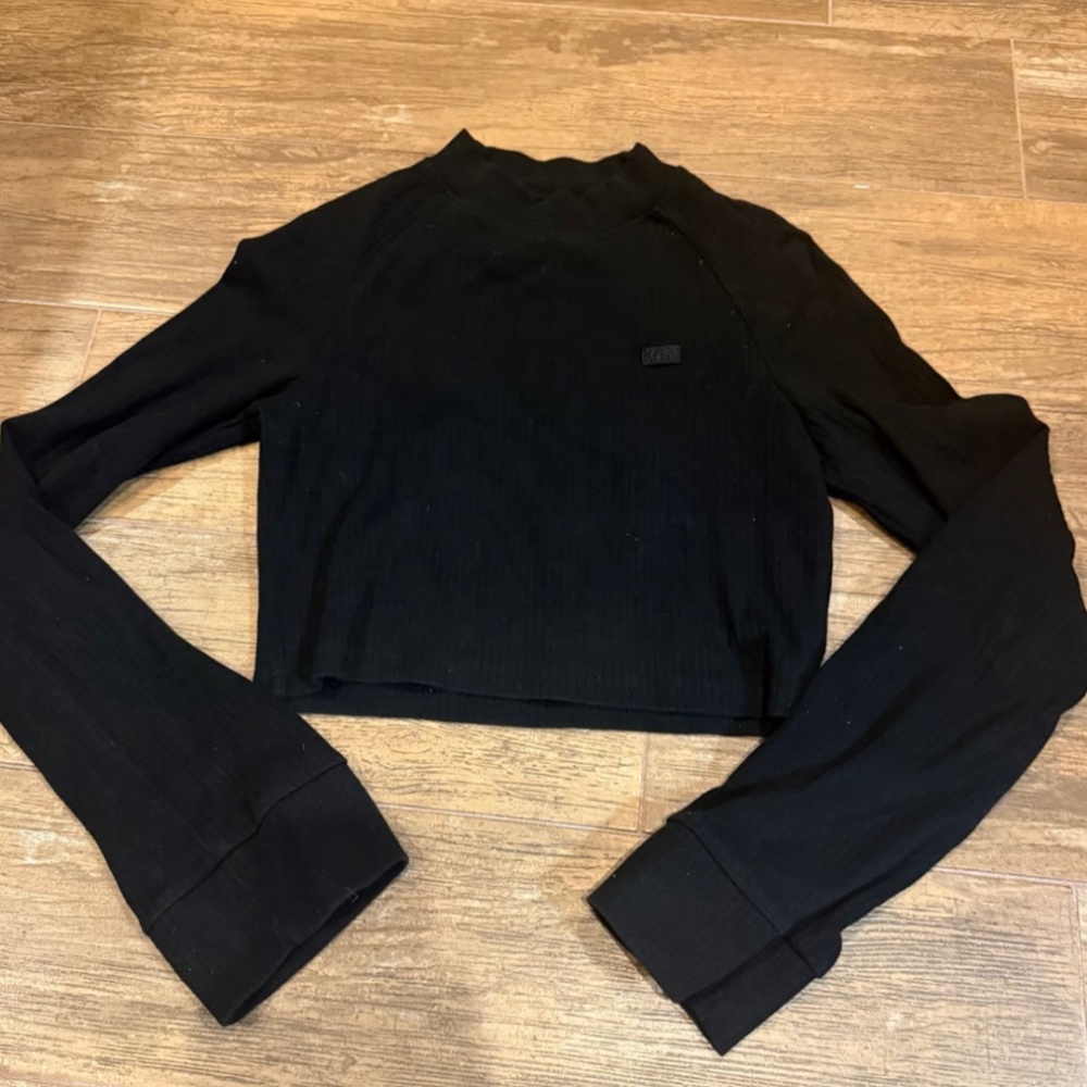 kith crop shirt